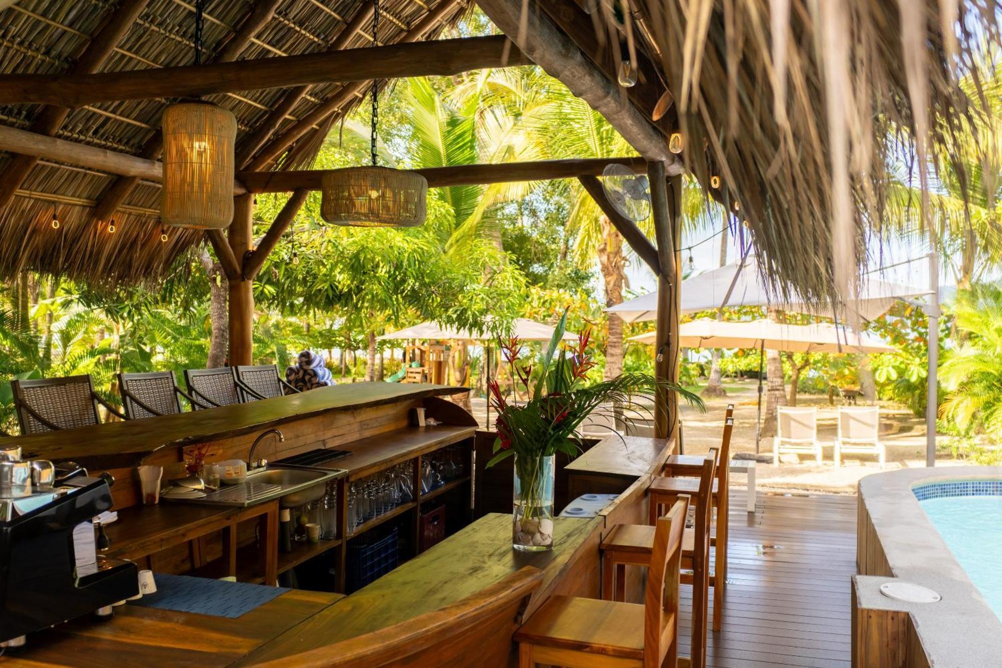 Isla Chiquita Glamping Hotel Paquera Buitenkant foto